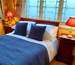 Cosy nights in the Stationmaster's Room
